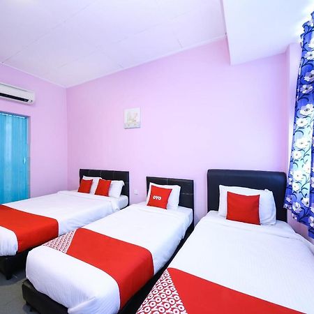Oyo 1125 Ir Inn Hotel Секудаи Экстерьер фото