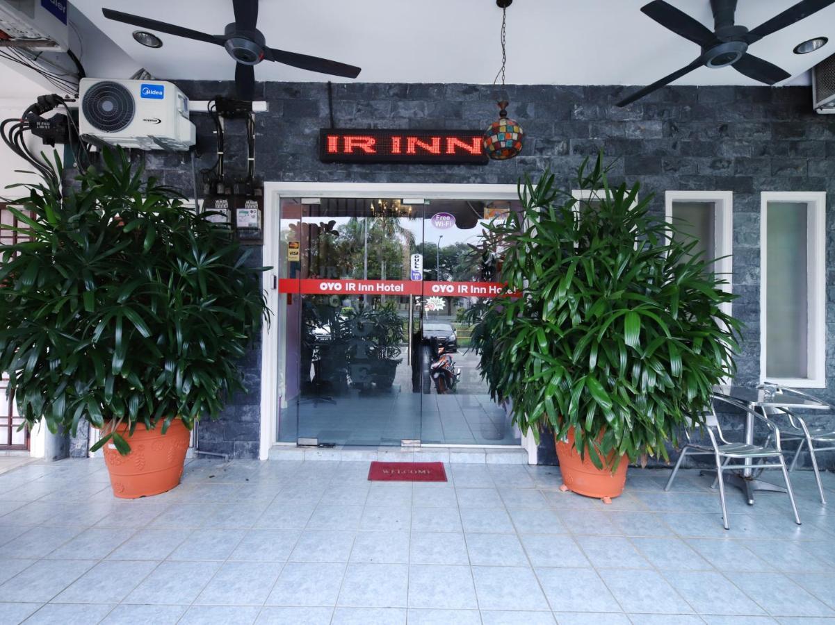 Oyo 1125 Ir Inn Hotel Секудаи Экстерьер фото