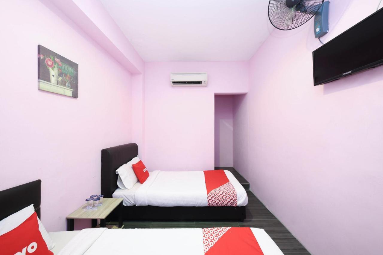 Oyo 1125 Ir Inn Hotel Секудаи Экстерьер фото