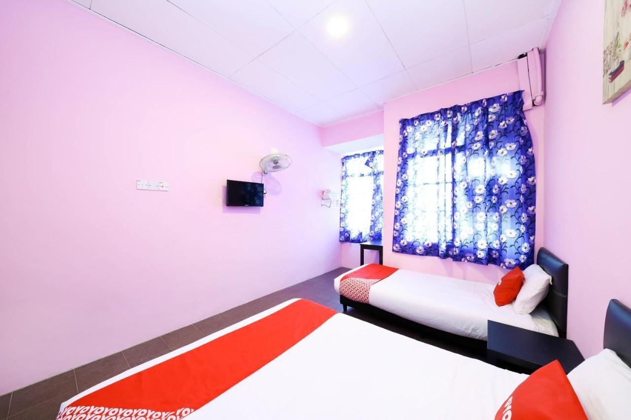 Oyo 1125 Ir Inn Hotel Секудаи Экстерьер фото