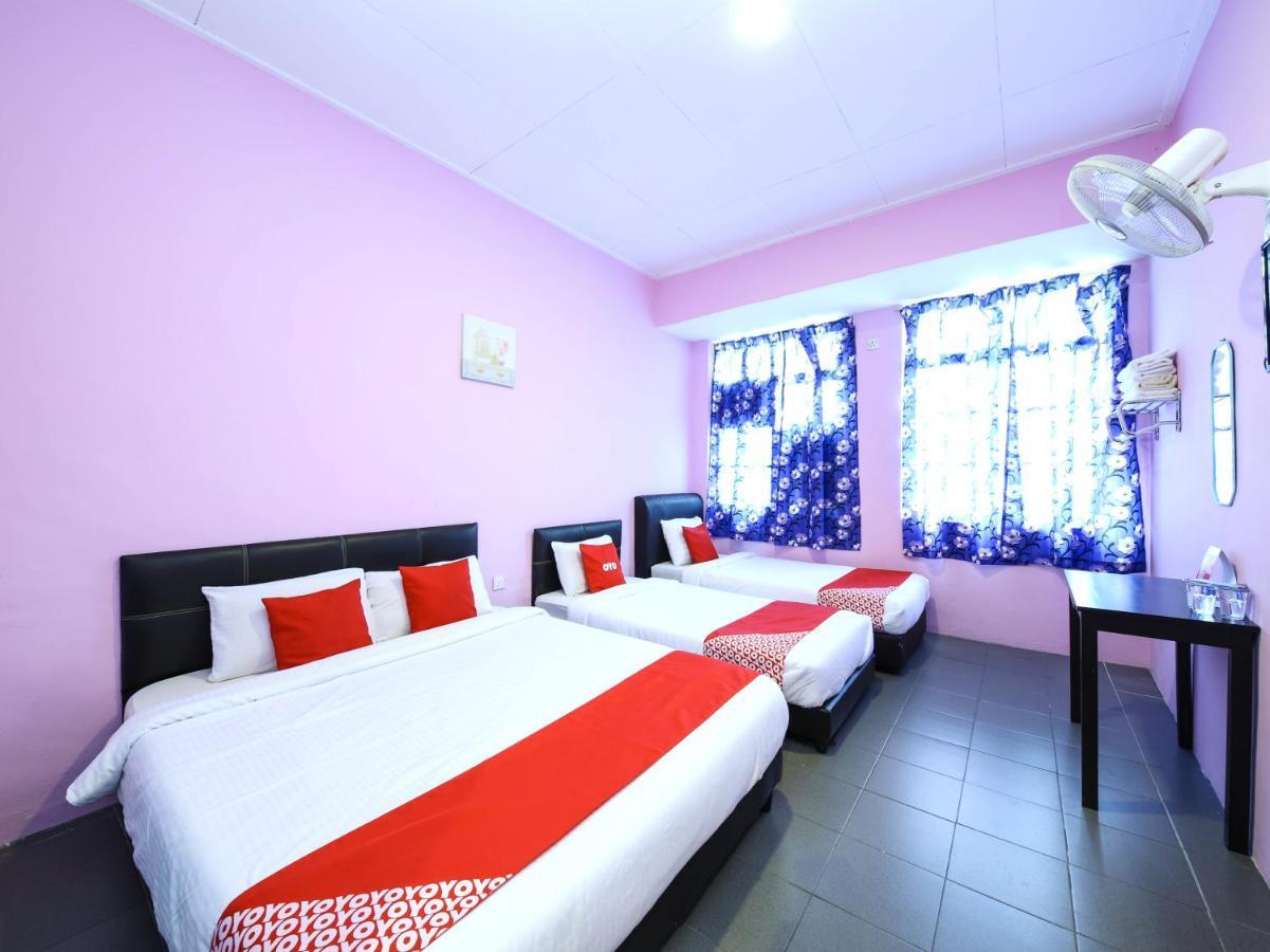 Oyo 1125 Ir Inn Hotel Секудаи Экстерьер фото